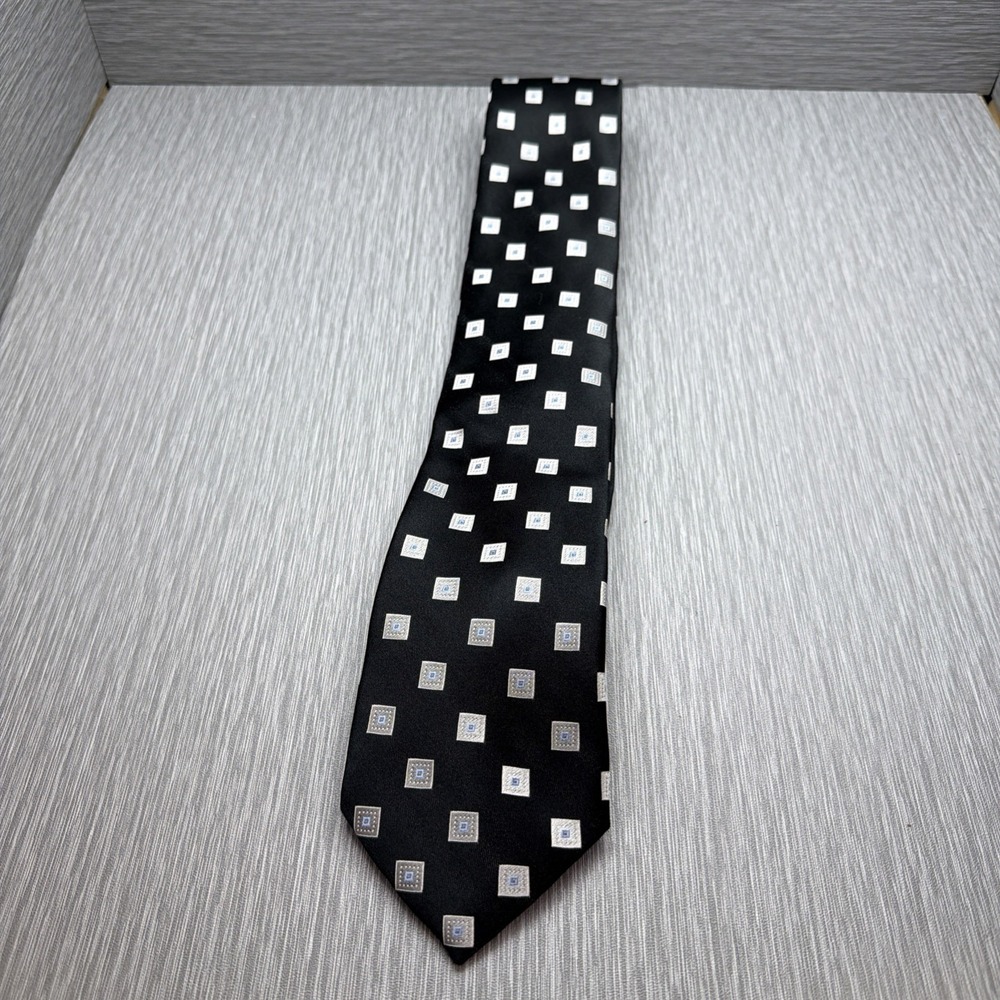 Donald J Trump Signature Collection Silk Tie Black Geometric Gold Bar Classic